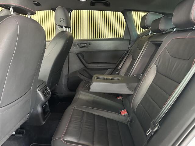 Seat ATECA 1.5 TSI FR Business Intense Black 360 Camera | Trekhaak | Schuif/ kantel dak