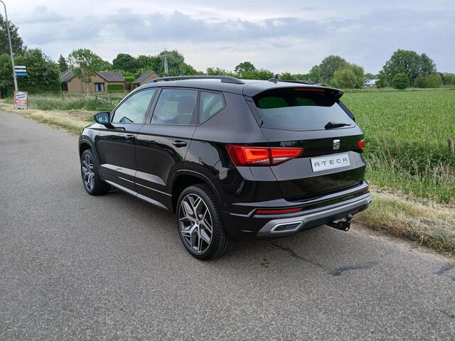 Seat ATECA 1.5 TSI FR Business Intense + 19 inch + Trekhaak!!