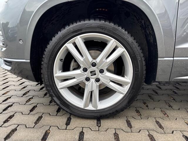Seat ATECA 1.4 TSI DSG FR PANO-DAK/NAVI/ACC/CARPLAY/STOELVERW/E-KLEP