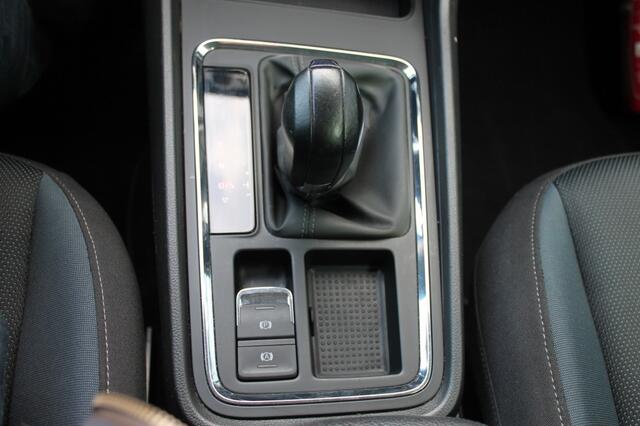 Seat ATECA 1.5 TSI FR BNSINT Automaat / originele trekhaak / stoelvw.