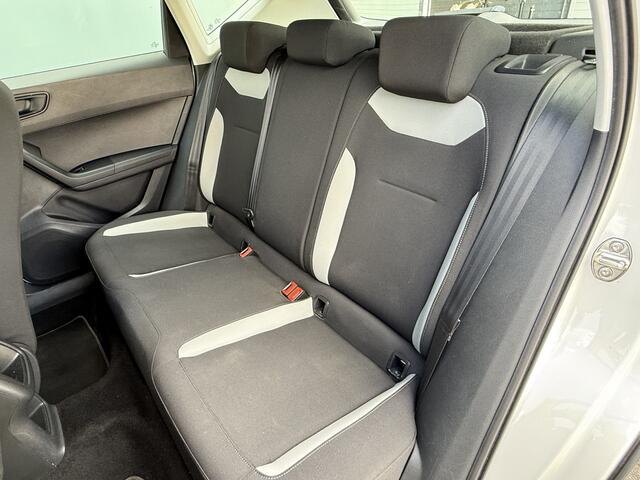 Seat ATECA BWJ 2018 1.0 116 PK EcoTSI Reference CLIMA / CRUISE / BLUETOOTH / PDC / LMV / LED / MULTIFUNCT.STUUR / MULTIMED.VOORB. / DAKRAILS