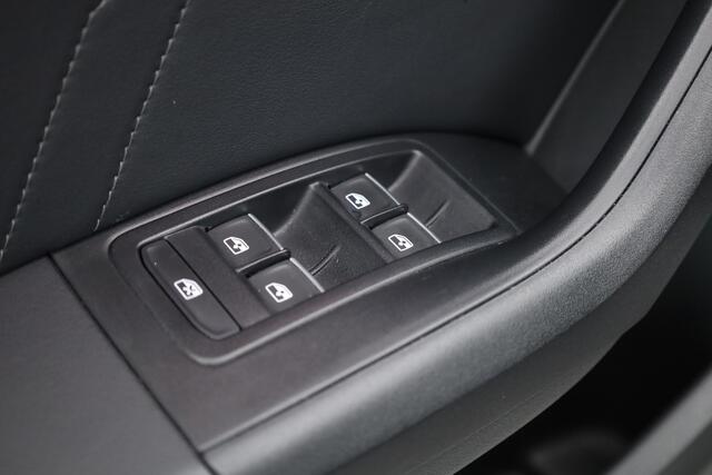 Seat ATECA 1.5 TSI FR | Pano | Adapt. Cruise | Camera | Beats Audio | Elek. Trekhaak | Apple CarPlay