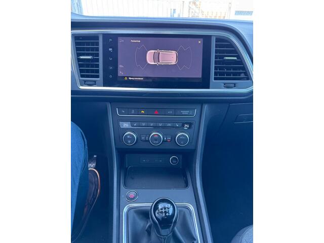 Seat ATECA 1.5 TSI Style | 150Pk | 1800KG trekgewicht! | Trekhaak | Elec. klep | A-Camera | 150PK |