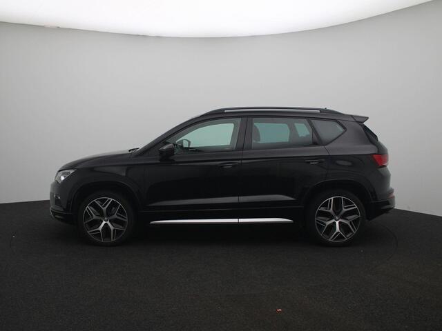 Seat ATECA 1.5 TSI FR Business Intense | Navi | Achteruitrijcamera/360 camera + sensoren | Elektrisch panoramadak en achterklep |
