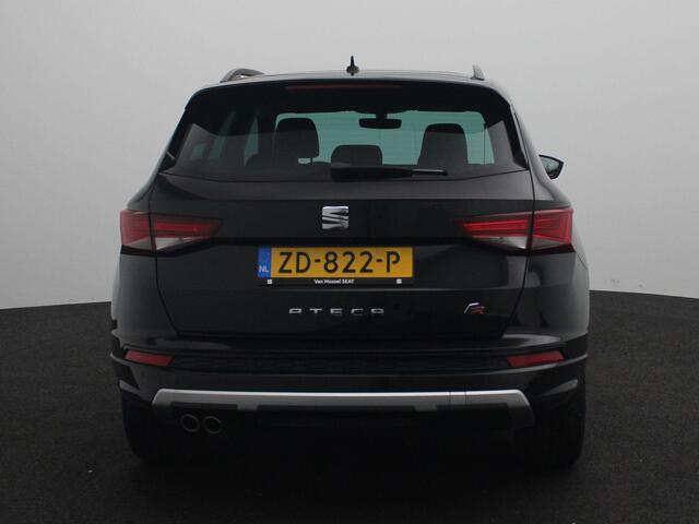 Seat ATECA 1.5 TSI FR Business Intense | Navi | Achteruitrijcamera/360 camera + sensoren | Elektrisch panoramadak en achterklep |