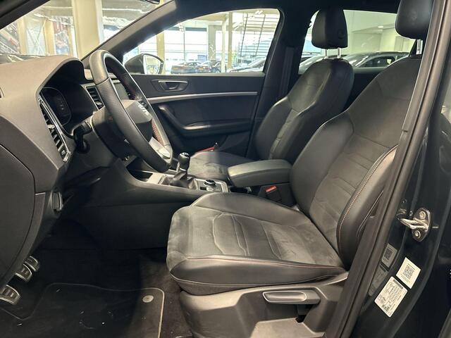 Seat ATECA 1.0 Tsi 110pk FR Business Intense · Keyless · Camera · P-Sensoren · Elek. Achterklep · Stoel & Stuurverwarming · 18'' Inch · Garantie t/m 05-01-2026 of 100.000km