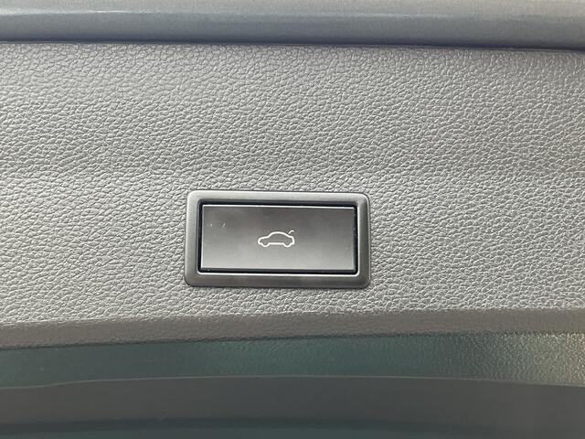 Seat ATECA 1.5 TSI FR Automaat Business Nav/Cam Beats-Audio Carplay Led Elek.Klep Vol opties!