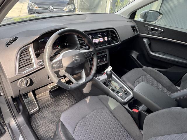 Seat ATECA 1.5 TSI 150pk DSG FR Business Intense Virtual Cockpit Climate Control LED koplampen Trekhaak