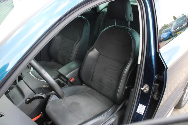 Seat ATECA 1.5 TSI Xperience Business Intense Trekhaak Full-Led Leder/Alcantara NL-Auto