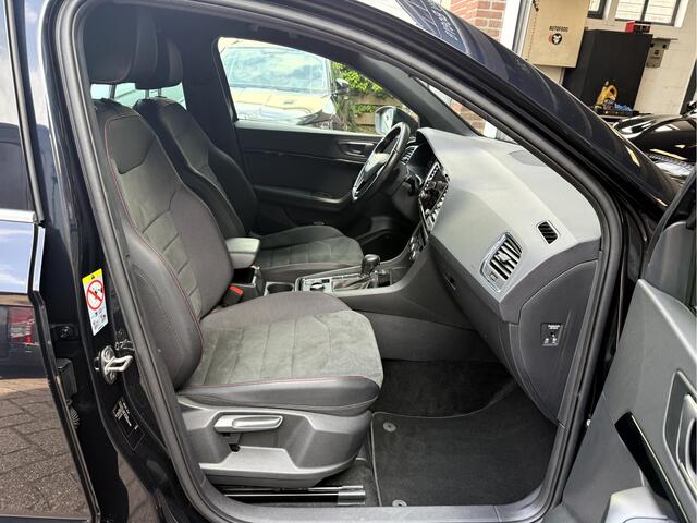 Seat ATECA 1.5 TSI FR Business Intense Panoramadak, Trekhaak, Camera