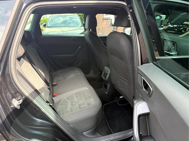 Seat ATECA 1.5 TSI FR Business Intense Panoramadak, Trekhaak, Camera