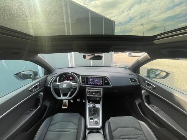 Seat ATECA 1.5 TSI ACT 150pk FR | Pano | Beats | Alcanara | 19 Inch