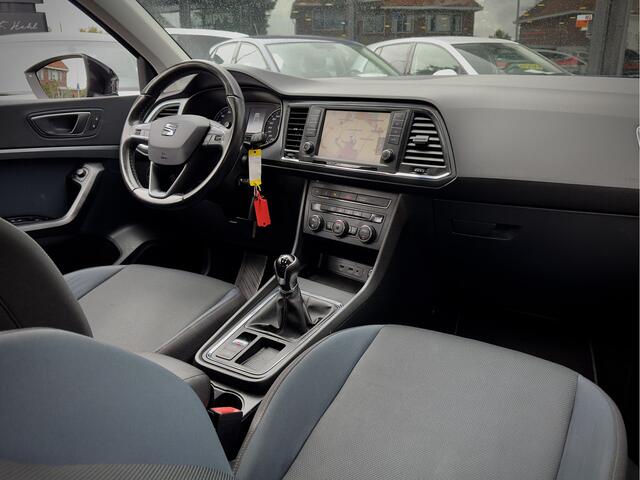 Seat ATECA 1.0 EcoTSI STYLE NAVI CAMERA AIRCO APPLE-CARPLAY LED LMV PDC