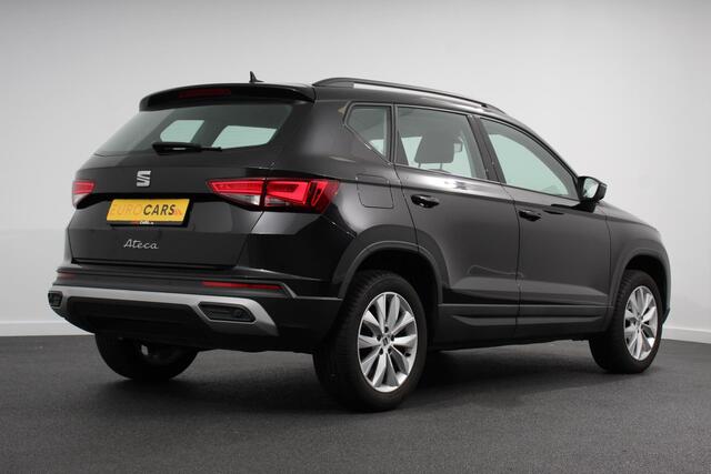 Seat ATECA 1.5 TSI DSG Style Nieuw type Demo! | Climate Control Parkeer sensoren Cruise control DAB Led Lichtmetalen Velgen