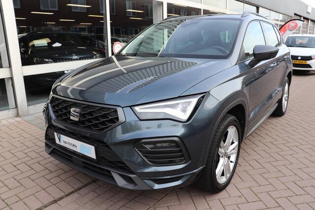 Seat ATECA 1.5 TSI FR Business Intense automaat. Panoramadak, dodehoek, navigatie.