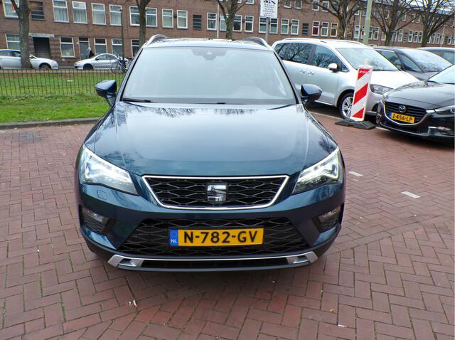Seat ATECA 1.5 TSI FR Business Intense 150 pk /Panoramadak/apple carplay/led/18inc/camera
