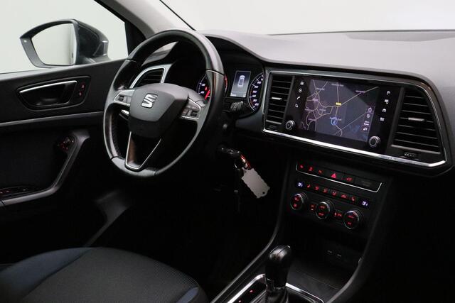 Seat ATECA 1.5 TSI Style Business Intense 2020 | Navigatie | Achteruitrij Camera | Carplay | Elektrische Achterklep | Stoelverwarming | Boekjes | 2 Sleutels