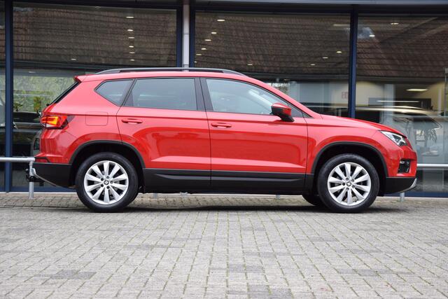 Seat ATECA 1.5 TSI Style Business Intense DSG Automaat | Org. NL | BOVAG Garantie | Trekhaak | Camera | Navigatie | Apple Carplay/Android Auto | Full LED | Cruise&Climate Control |