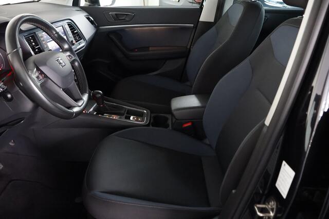 Seat ATECA 1.4 EcoTSI 150 pK / DSG / Pano / LED / Keyless / Camera