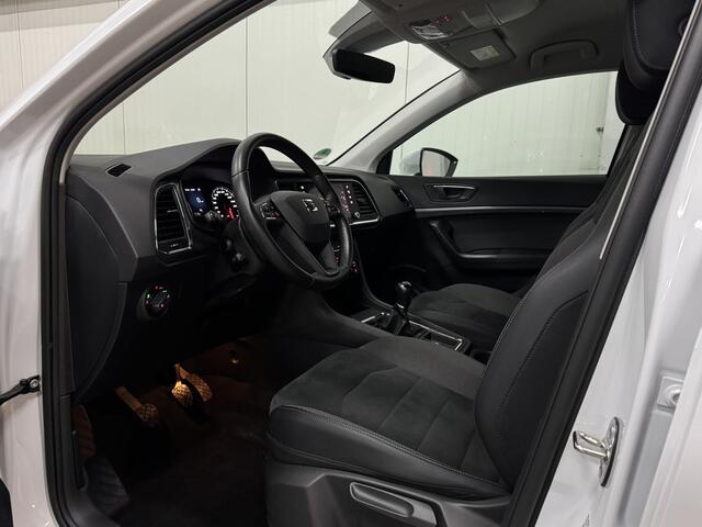 Seat ATECA 1.0 EcoTSI Style Business Intense METALLIC KEYLESS CAMERA TREKHAAK