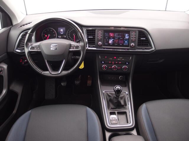 Seat ATECA 1.0 EcoTSI Style TREKHAAK / CAMERA / CARPLAY / NAVI / CLIMA / PDC / BLUETOOTH / CRUISE / NL-AUTO