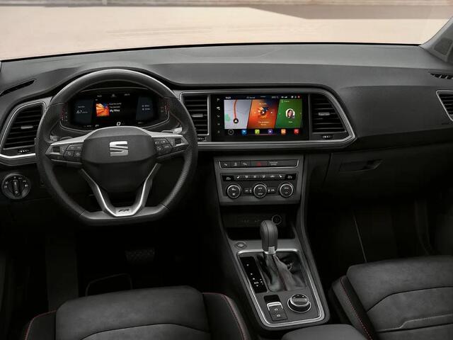 Seat ATECA FR Business Intense 1.5 TSI 150 PK | Panoramadak | Trekhaak | Adaptive cruise control | Stoelverwarming