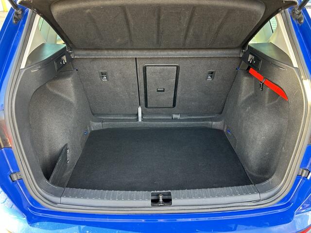 Seat ATECA 1.0 EcoTSI St BnsInt 116PK CARPLAY NAVI CRUISE TRHK NAP!