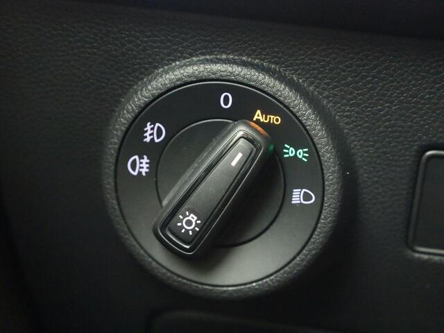 Seat ATECA 1.5TSI/150PK Style DSG · Apple/Android Car Play · Stoel- & stuurverwarming · Camera + Parkeersensoren