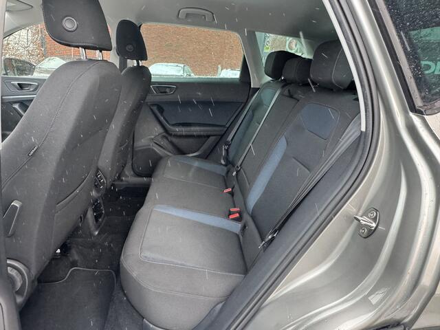 Seat ATECA 1.4 EcoTSI Style // NAVI // PDC V + A // ADAPTIVE CRUISE // CLIMA // DAB RADIO // ELEK. ACHTERKLEP //