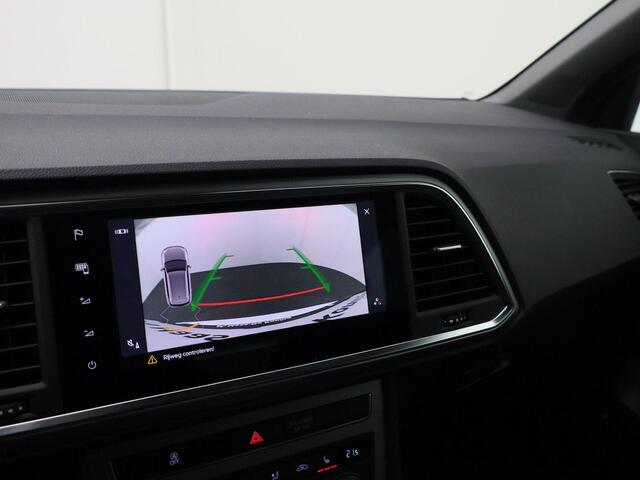 Seat ATECA 1.5TSI/150PK FR Business Intense DSG · BEATS Audio · Apple/Android Car Play · Camera + Parkeersensoren · Keyless