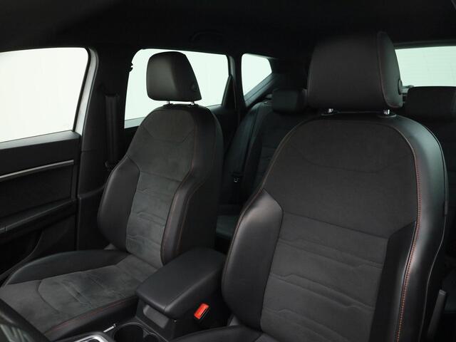 Seat ATECA 1.5TSI/150PK FR Business Intense DSG · BEATS Audio · Apple/Android Car Play · Camera + Parkeersensoren · Keyless