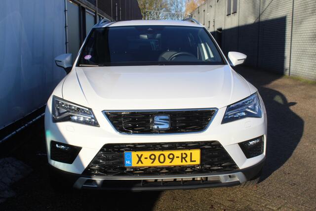 Seat ATECA 1.5 TSI FR Business Intense Pano Dak l Stoel verwarming l Apple/Android carplay l adaptief cruise control l Airco l 18 inch velgen