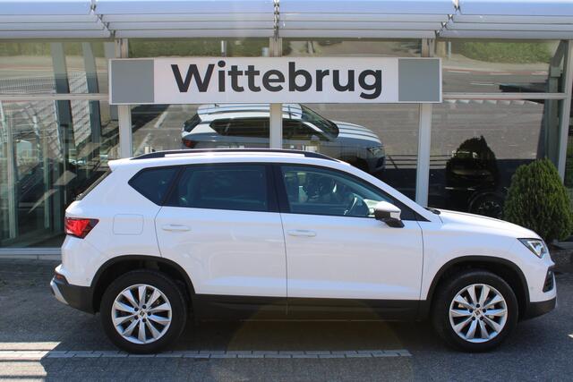 Seat ATECA 1.5 TSI 150PK DSG Style Business Intense (betreft een rijdende demo, bezichtiging op afspraak)