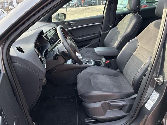 Seat ATECA 1.5 TSI 150pk DSG FR Business Intense · Panoramadak · Camera · Apple/Android Car Play · P-Sensoren · Keyless · 19'' Inch · Garantie t/m 16-01-2028 of 100.000km