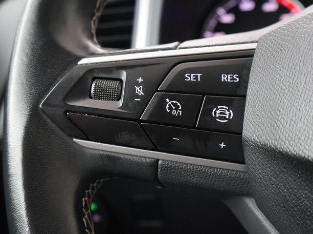 Seat ATECA 1.0 TSI Style Business Intense | 110 PK | Navigatiesysteem | LED verlichting | Cruise control |