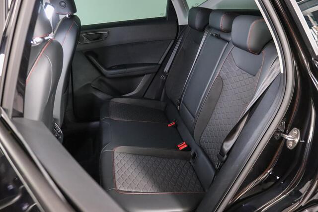 Seat ATECA 1.5 TSI FR-Line Business Intense, LED, Virtual, Cruise Control, Keyless, Navigatie, Apple Carplay, Android Auto