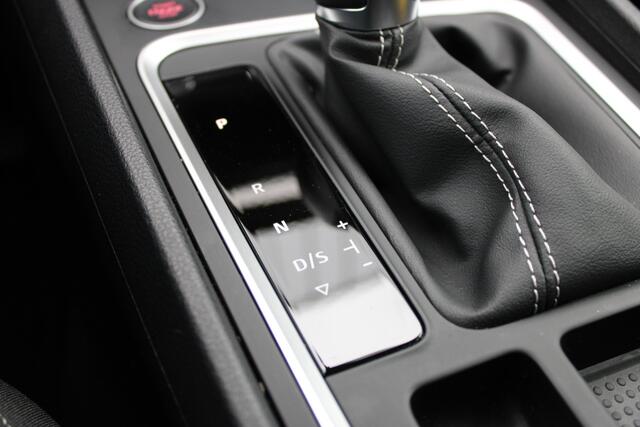 Seat ATECA 1.5 TSI 150PK Style Business Intense |ACC|17-INCH|MULTI-STUURWIEL|KEYLESS-START|