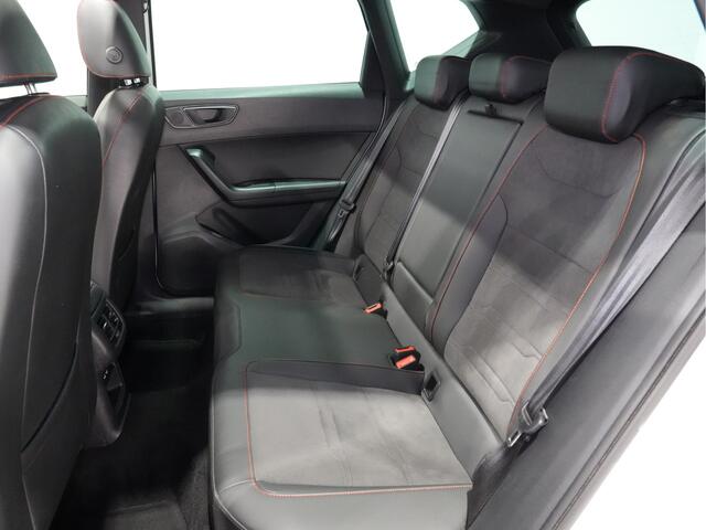 Seat ATECA 1.5 TSI 150pk DSG FR Business Intense Panorama 360 Camera trekhaak 19"velgen LED0