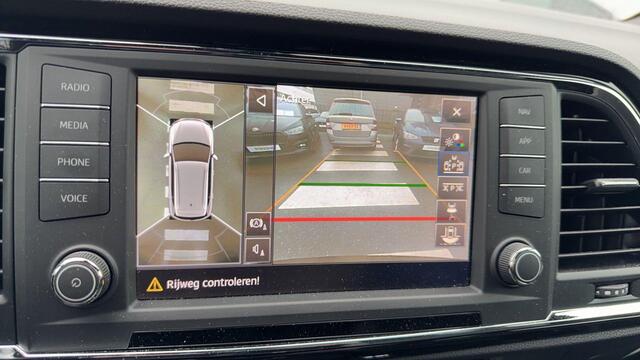 Seat ATECA 1.5 TSI Xcellence Business Intense | Achteruitrijcamera | Elektrisch bedienbare achterklep | Virtual Cockpit | Keyless | Wegklapbare trekhaak |
