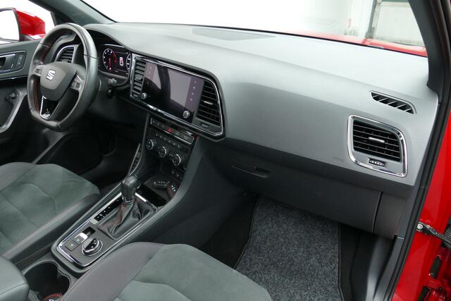 Seat ATECA 1.5 TSI FR Business Intense. Panodak, Adap Cruise, Camera, StoelVerw, 19"LMV, Haak 1600kg