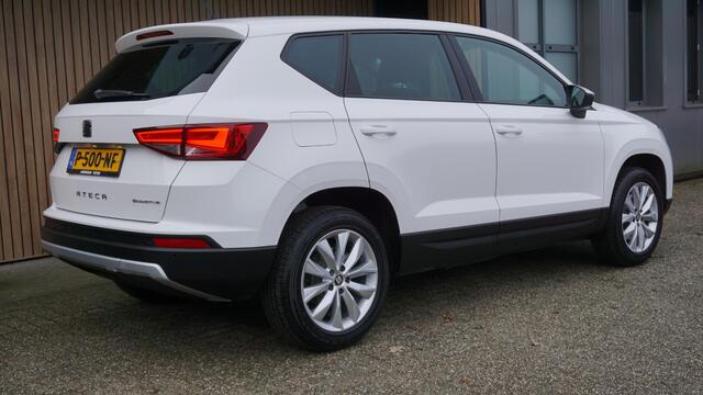 Seat ATECA 1.0 EcoTSI 115pk Style Navi Stoelverwarming Clima Cruise Control PDC App-Connect 94657km!