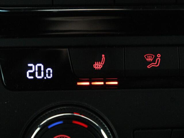 Seat ATECA 1.5 TSI FR Intens | Panoramadak | Trekhaak | Stoelverwarming | 360 Camera | Adaptive cruise | Alcantara | Beats Audio | Virtual Cockpit | Carplay | Full LED | Keyless | Navigatie