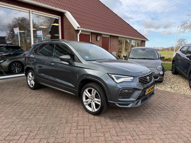 Seat ATECA 1.0 TSI FR BUSINESS INTENSE WEGKLAPBARE TREKHAAK 4 SEIZOENEN BANDEN LUXE UITVOERING!