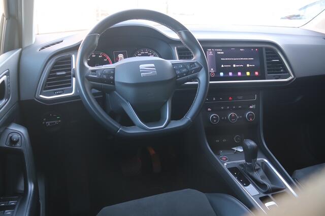 Seat ATECA 1.5 TSI Style Business Intense Automaat, Trekhaak, Cruise, Navi, Camera