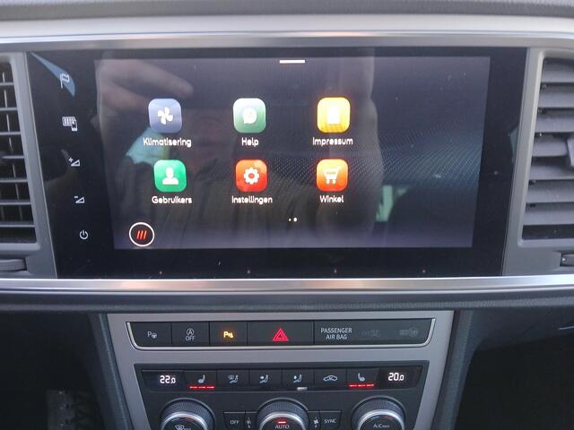 Seat ATECA 1.5 TSI FR Business Intense DSG-7 + Camera etc.