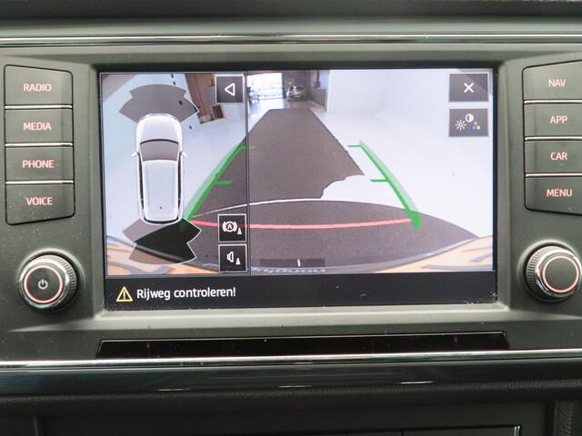 Seat ATECA 1.5 TSi 150 Pk Automaat Style Business | Full LED | Stoelverwarming | Camera | Navigatie | Cruise Control | 17 Inch | 119.068 Km !!