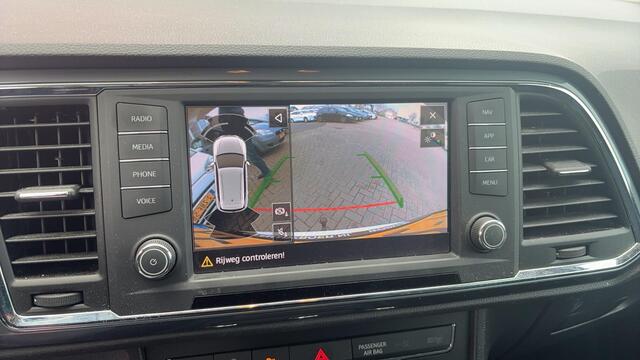 Seat ATECA 1.0 EcoTSI Style Business Intense TREKHAAK / CAMERA / CARPLAY / NAVI / CLIMA / PDC / FULL LED / NL-AUTO