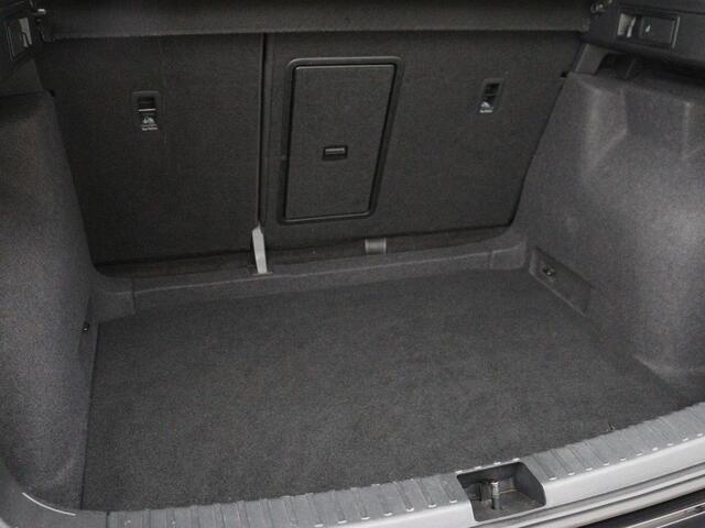 Seat ATECA 1.5 TSI Style Intense | Trekhaak | Leder/Alcantara | Carplay | Camera | Park Assist | Full LED | Navigatie | Climate control | Cruise control | Bluetooth