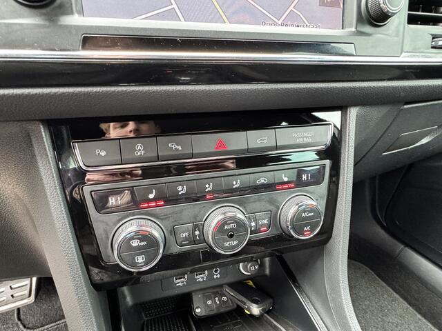 Seat ATECA 1.5 TSI FR Business Intense*Panoramadak*Beats*Navigatie*