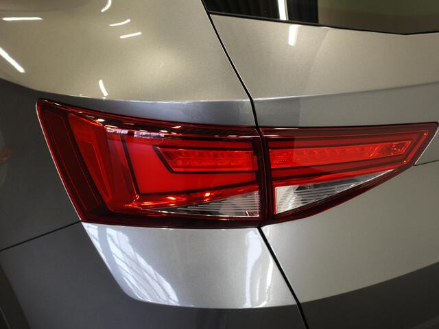 Seat ATECA 1.5 TSI Style Business Intense Airco Cruise Control Navigatie Virtual Cockpit Privacy Glass PDC VA Camera